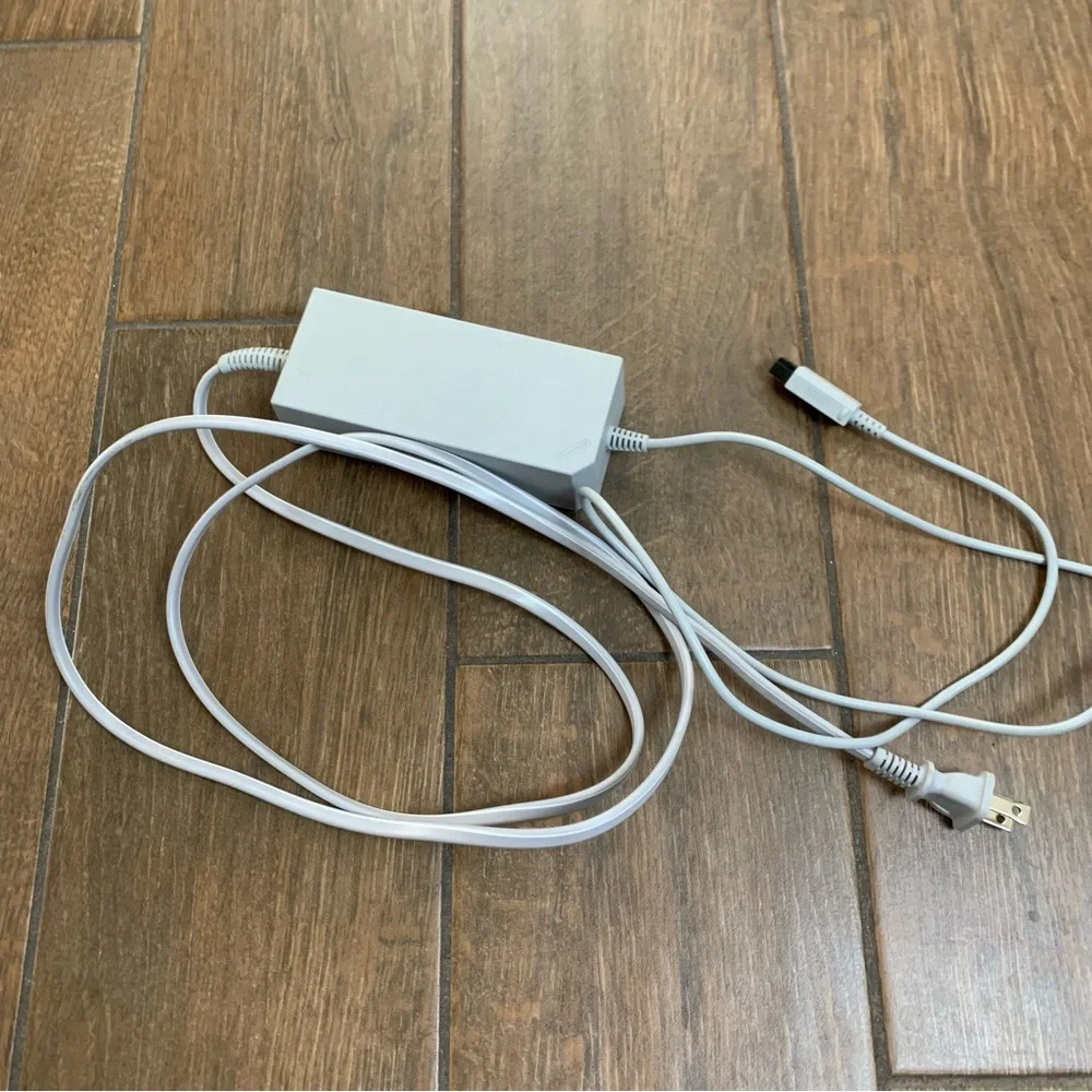 Nintendo RVL-002 AC Power Adapter